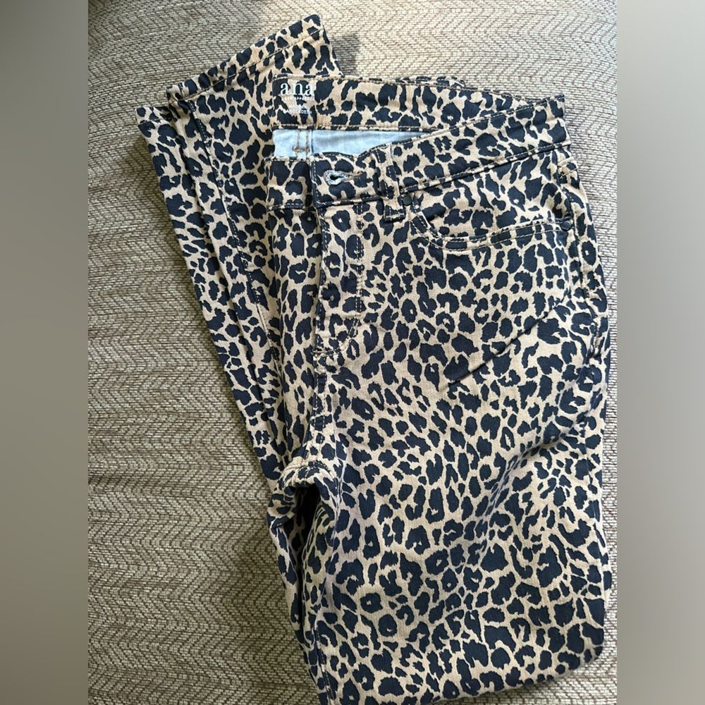 Women’s leopard skinny stretch jean